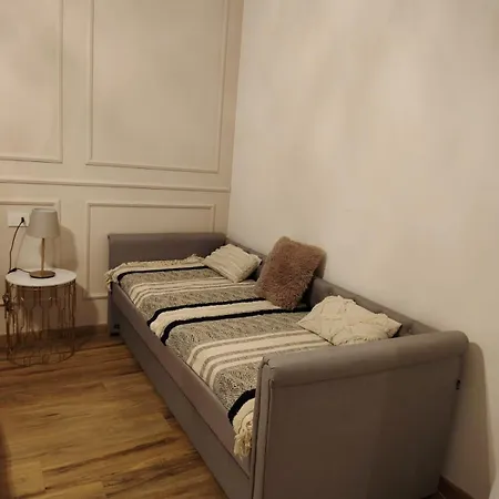 Stradivarious Firenze